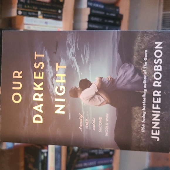 Historical fiction romance bundle of 3 books - Picture 7 of 7